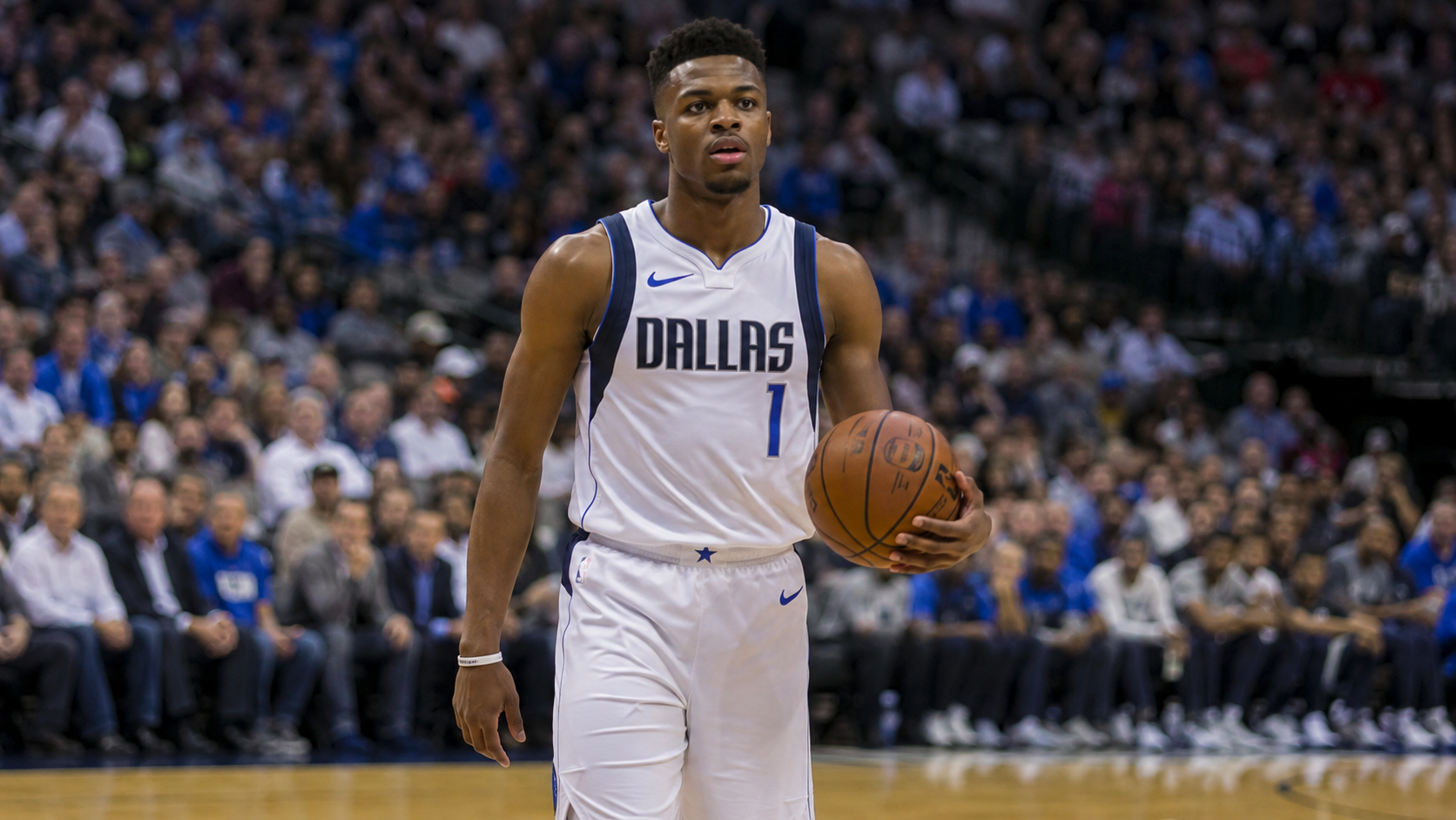 Dennis Smith Jr’s Dallas debut put immediate pressure on the Mavericks