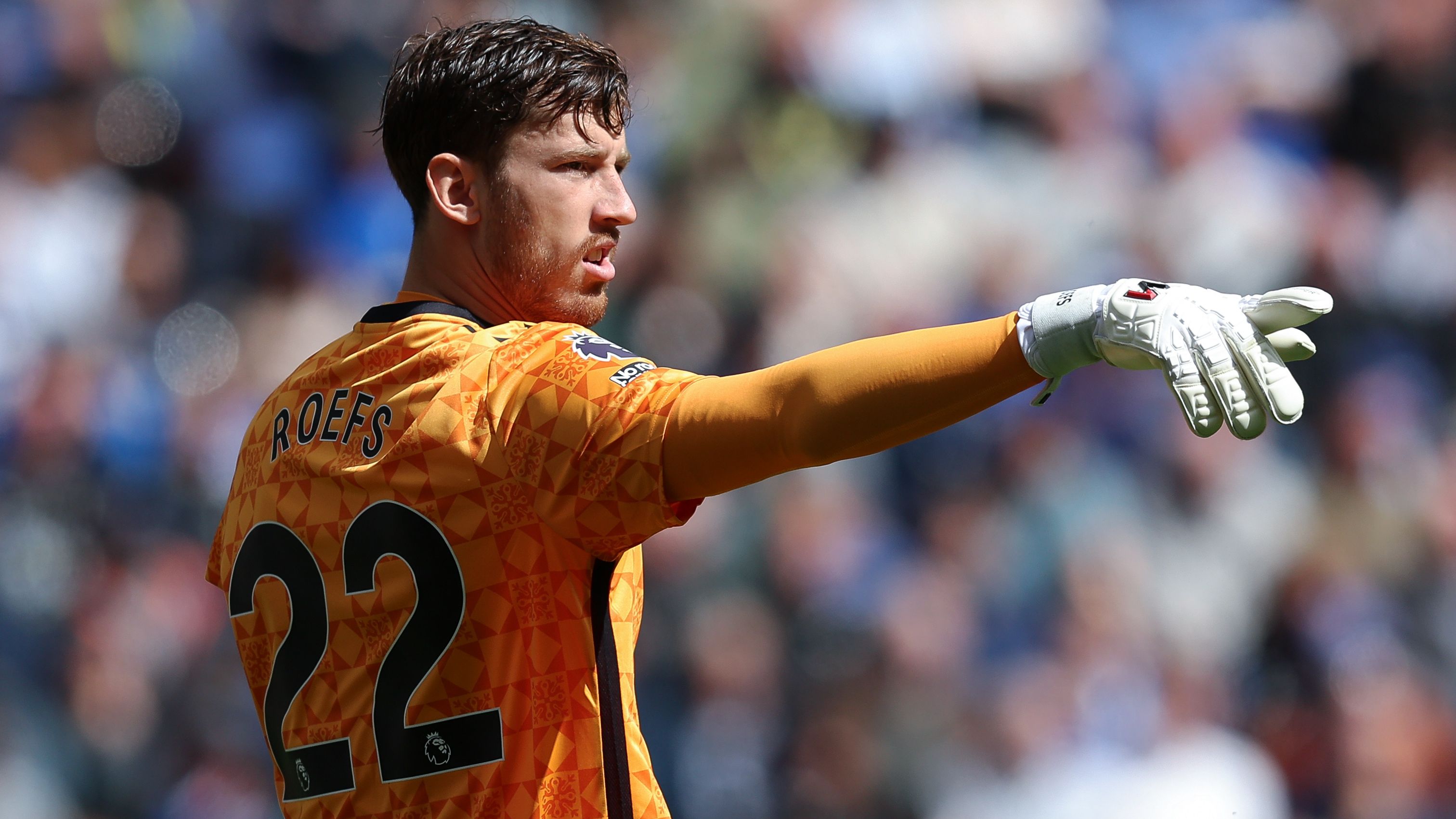 Robin Roefs signs new long-term Sunderland contract after impressive ...
