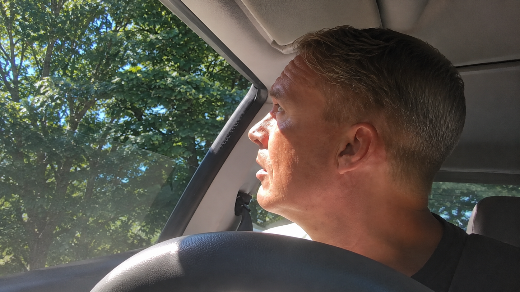 Woman harassed him for leaving his engine running too long - so he just ...