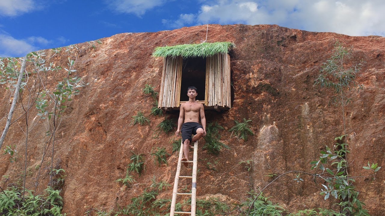 Primitive Technology : Build Undergroud Hut On The Cliff To Avoid Wildlife