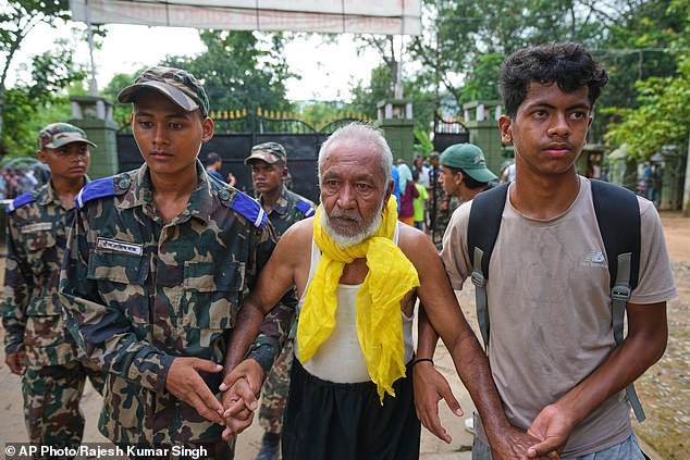 The Australian Government's Smartraveller service has urged Australians to exercise a high degree of caution in Nepal because of major flash flooding and mudslides 
