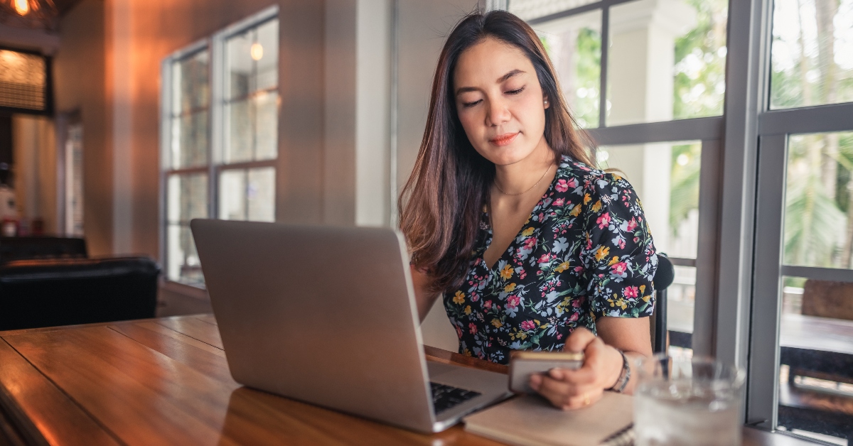 12 work from home jobs that pay at least $40 an hour