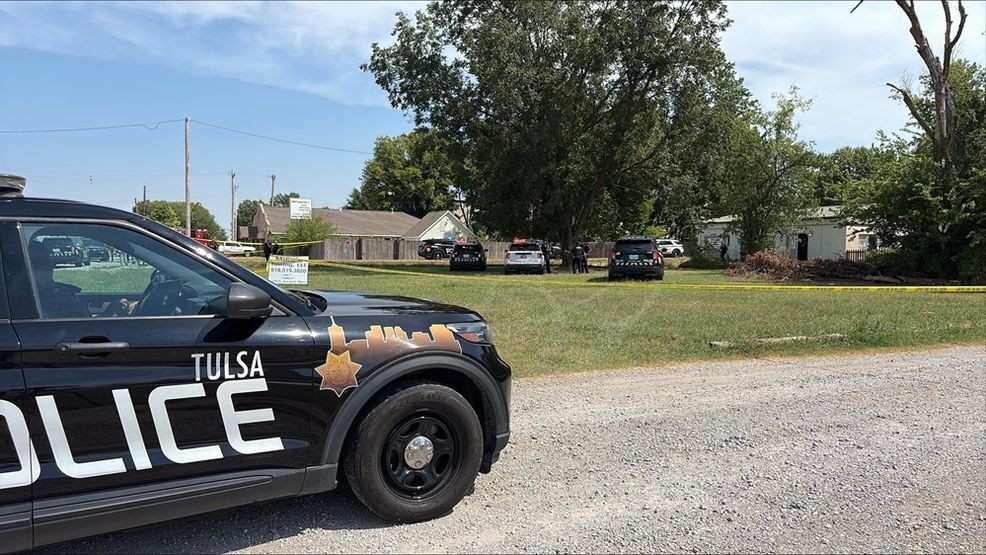 Two dead, suspect injured in shooting at business in north Tulsa