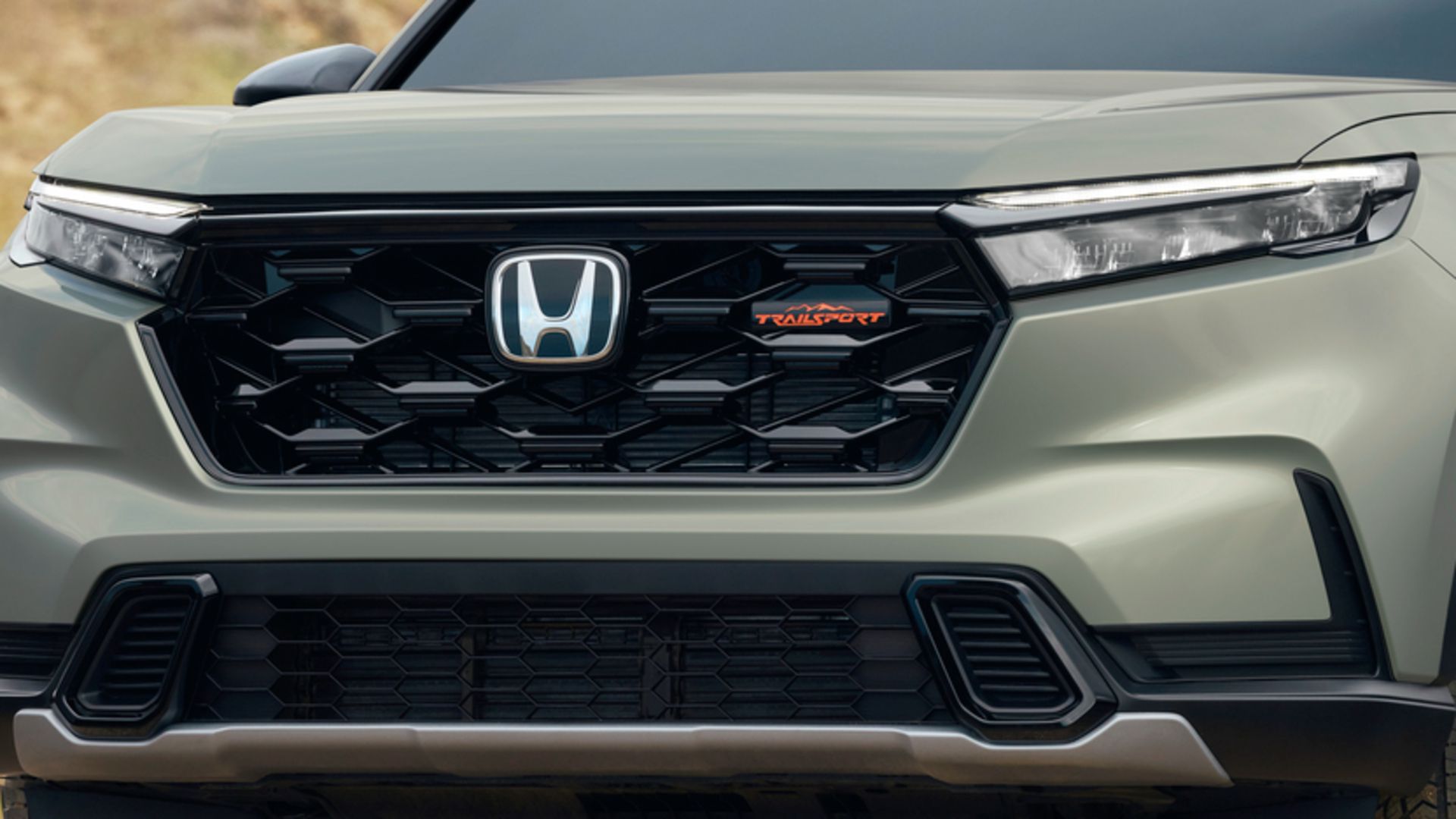 Honda is making life even more difficult for the Toyota RAV4 with new ...
