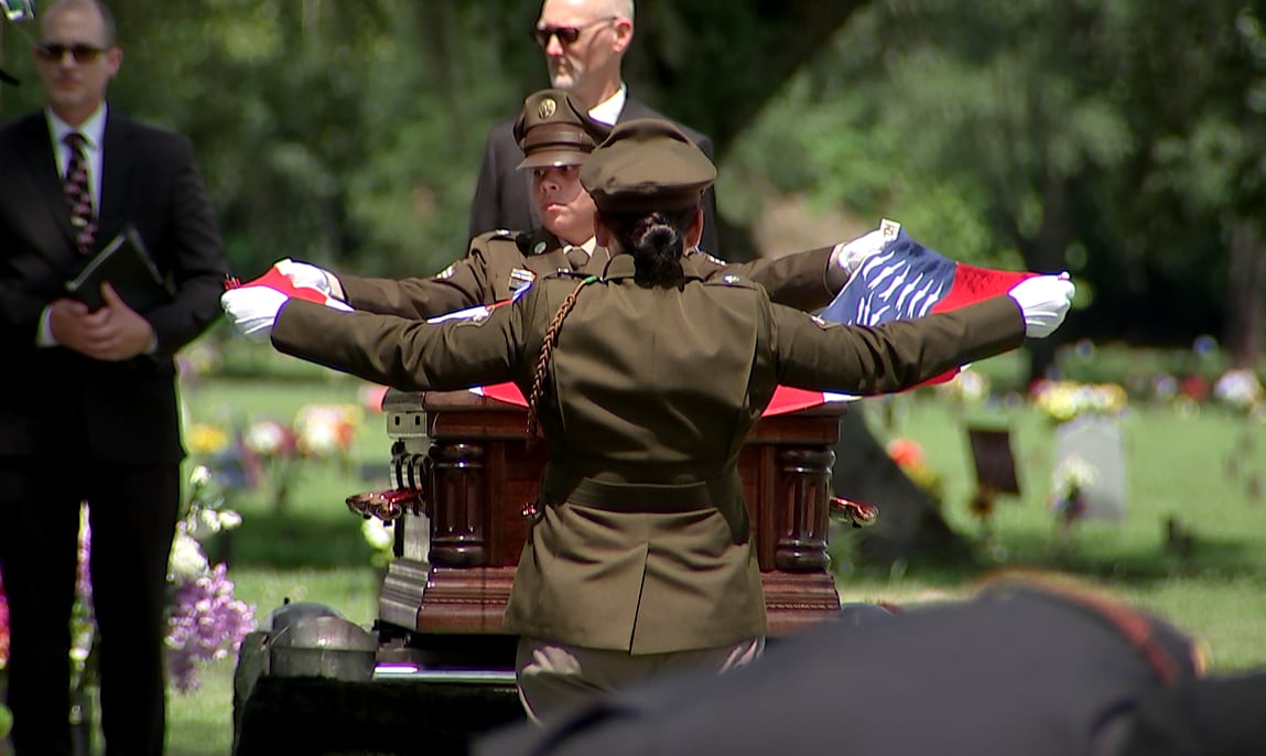 He's finally home: Jacksonville family buries Vietnam veteran 58 years after his death