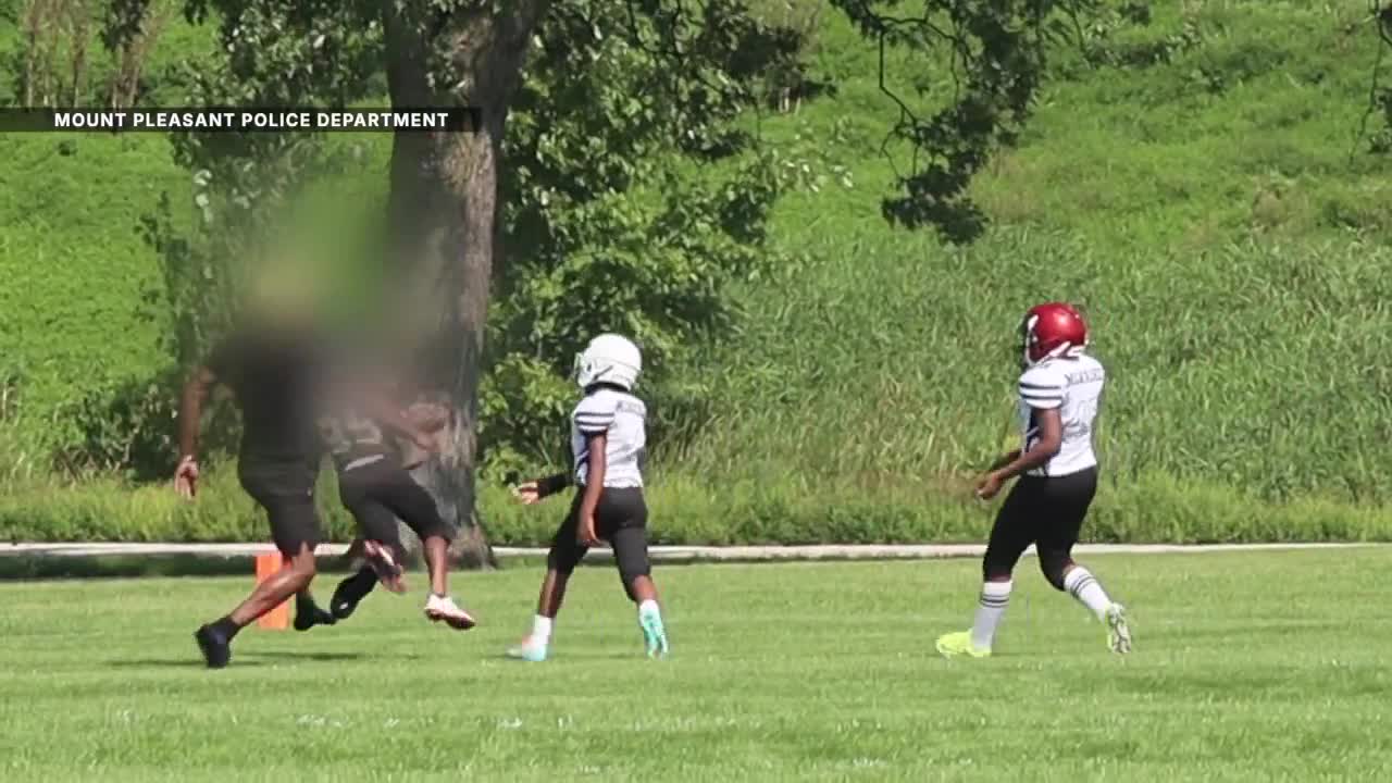 Milwaukee parent cited after video shows him tripping 9-year-old ...