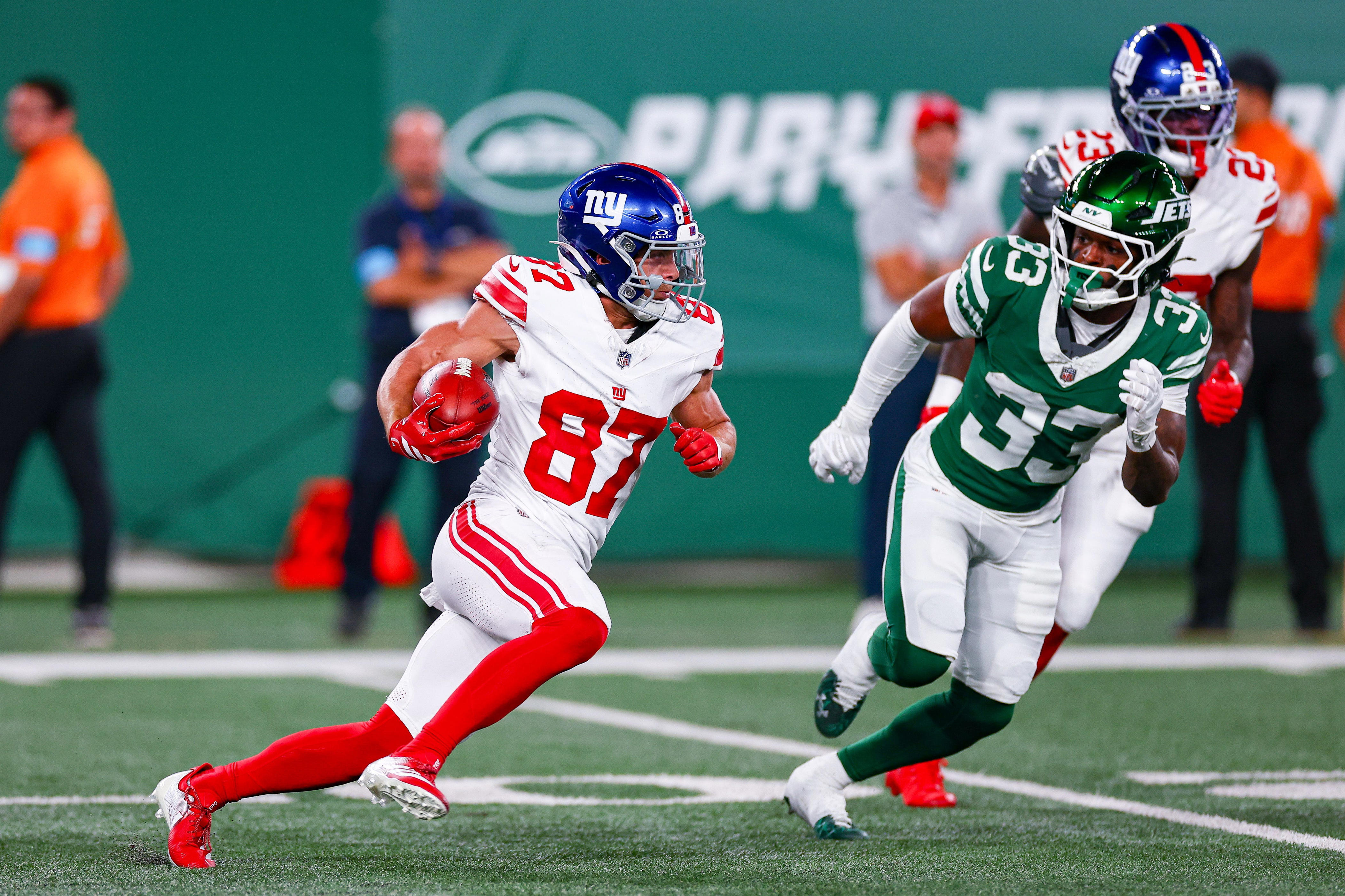 New York Giants sign WR Braxton Berrios to active roster