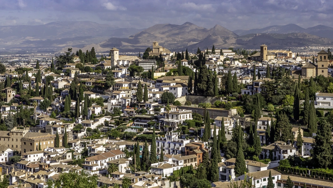 granada-s-magic-history-tapas-and-sunshine