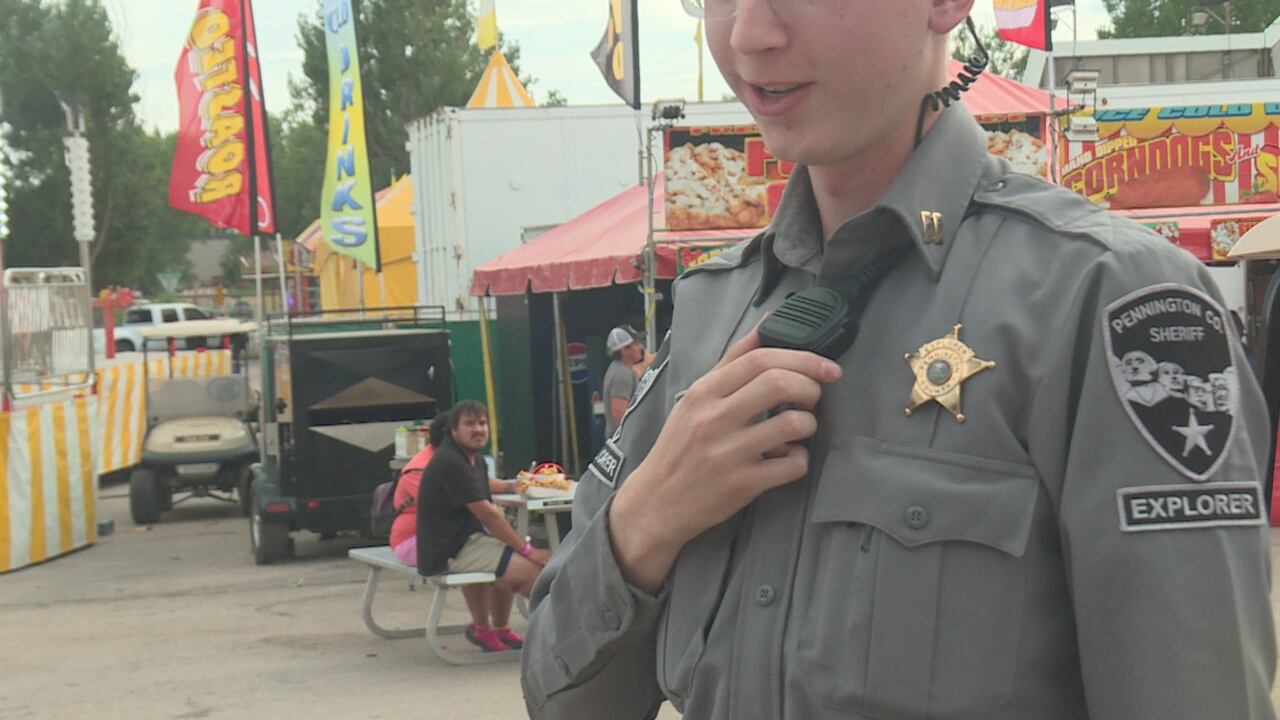 Sheriffs' explorers help run command post at Central States Fair