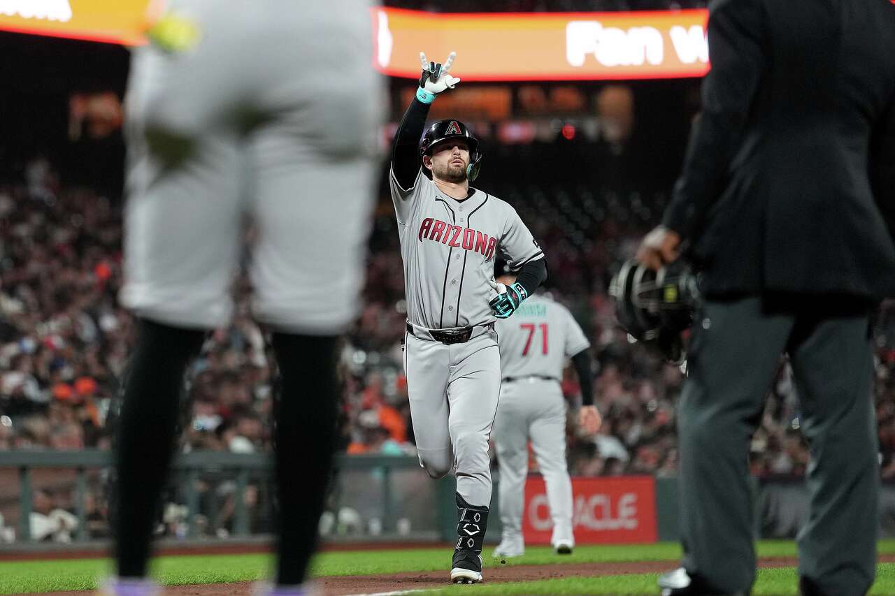 giants-tony-vitello-ejected-again-during-loss-to-diamondbacks