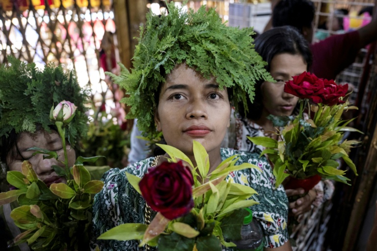 in-war-split-myanmar-spirit-consorts-commune-across-divide