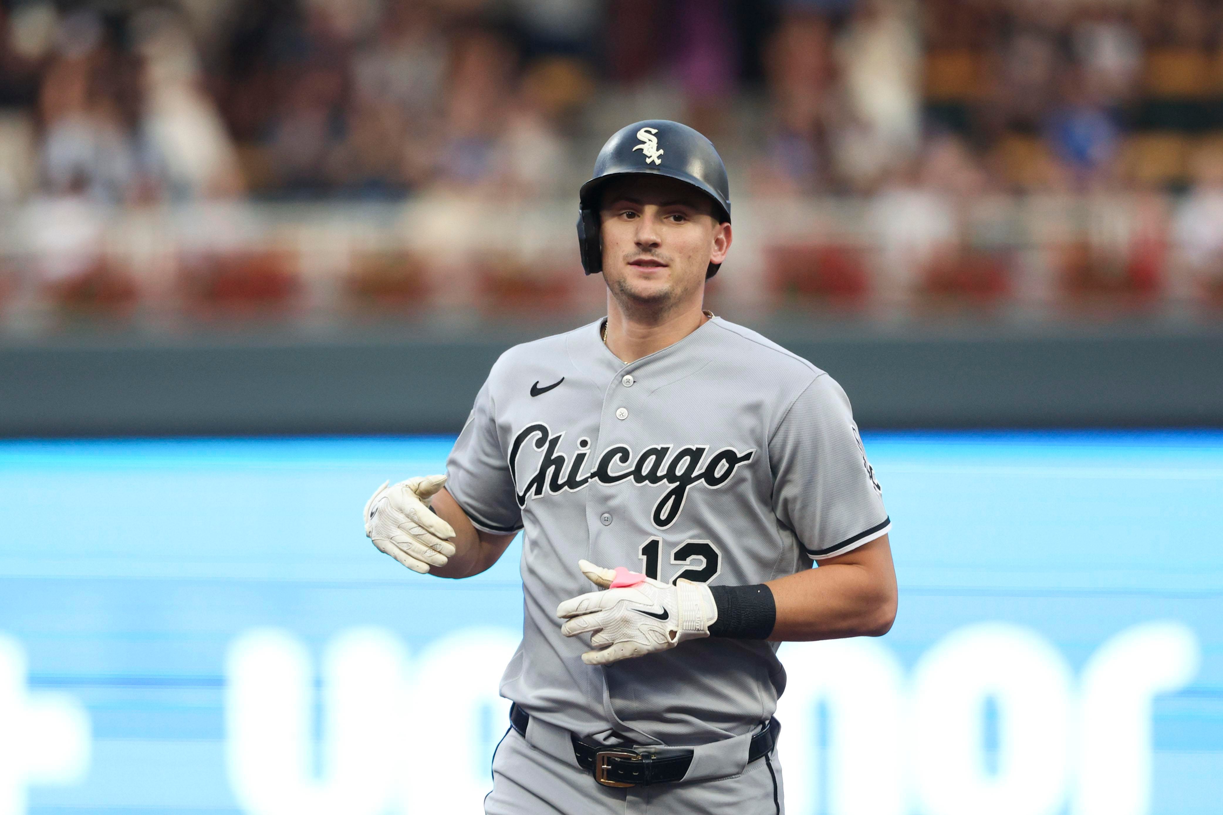Luis Castillo disappoints again, but the White Sox pen and bats don't