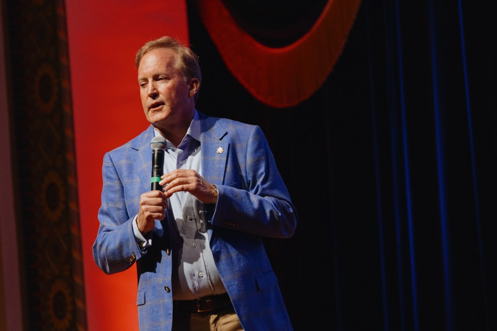 AG Ken Paxton hasn’t challenged the Trump administration over Texas ...