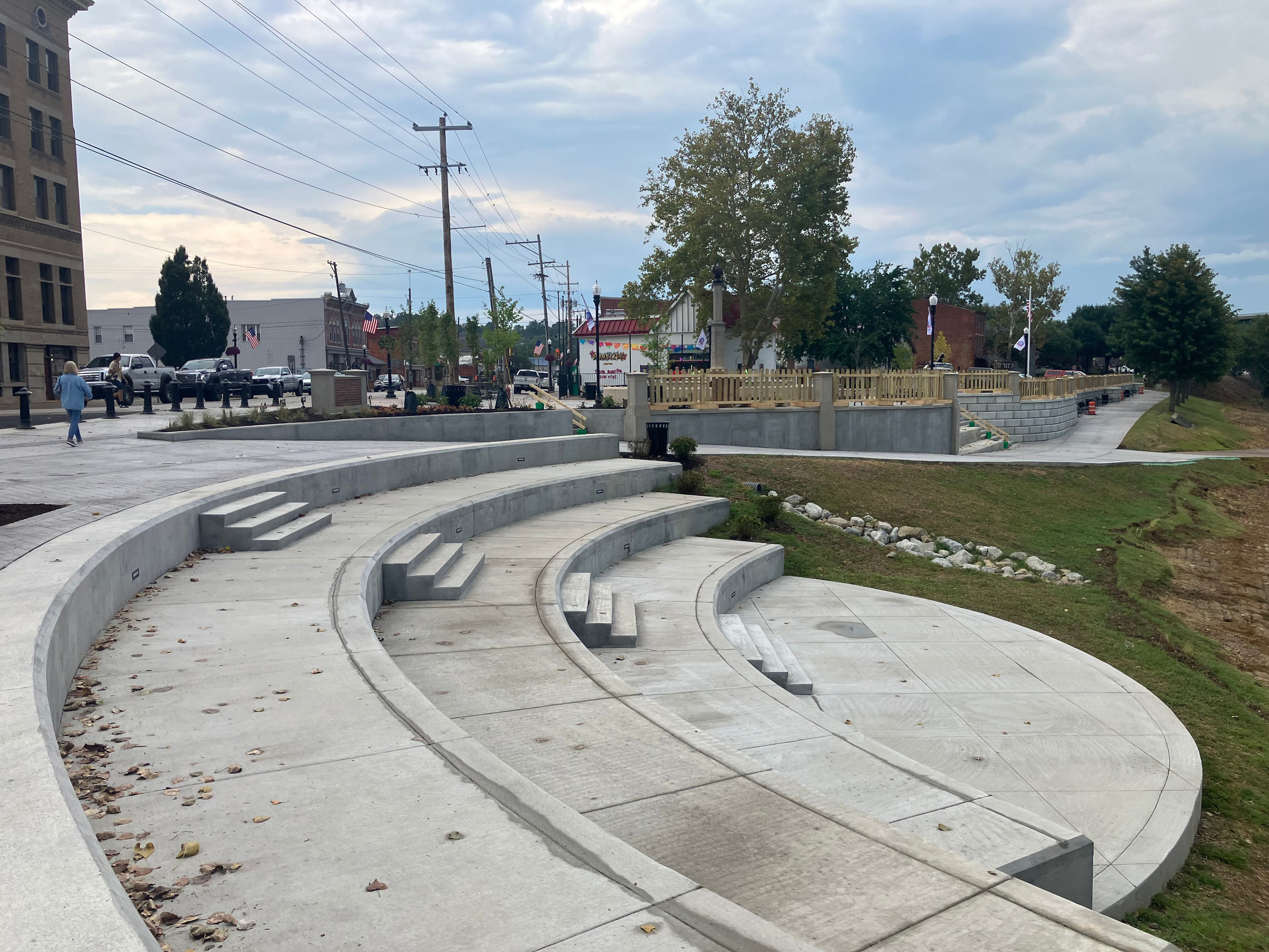 Marietta's redesigned levee opens ahead of Sternwheel Festival