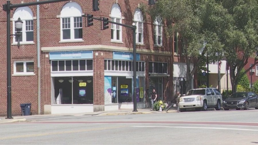 Main Street in Uptown Lexington reopens months after fire