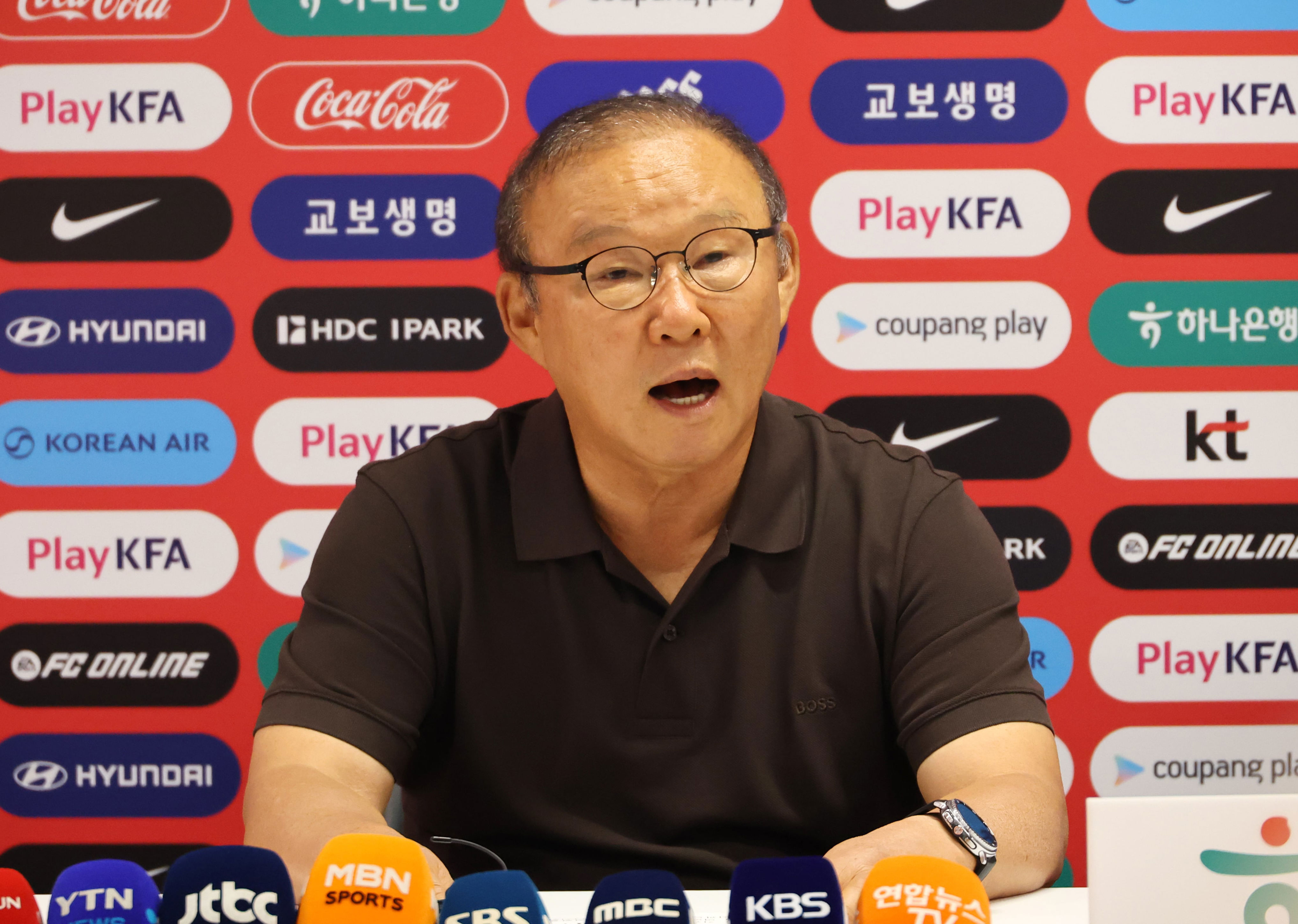 Park Hang-seo slams KFA 'cartel' and arrogance