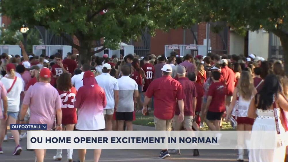 OU fans welcome back college football