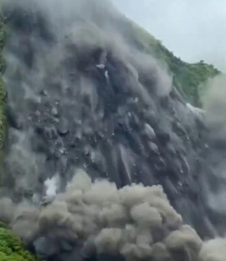 Bone-chilling video shows another massive landslide in Nepal’s Darchula ...