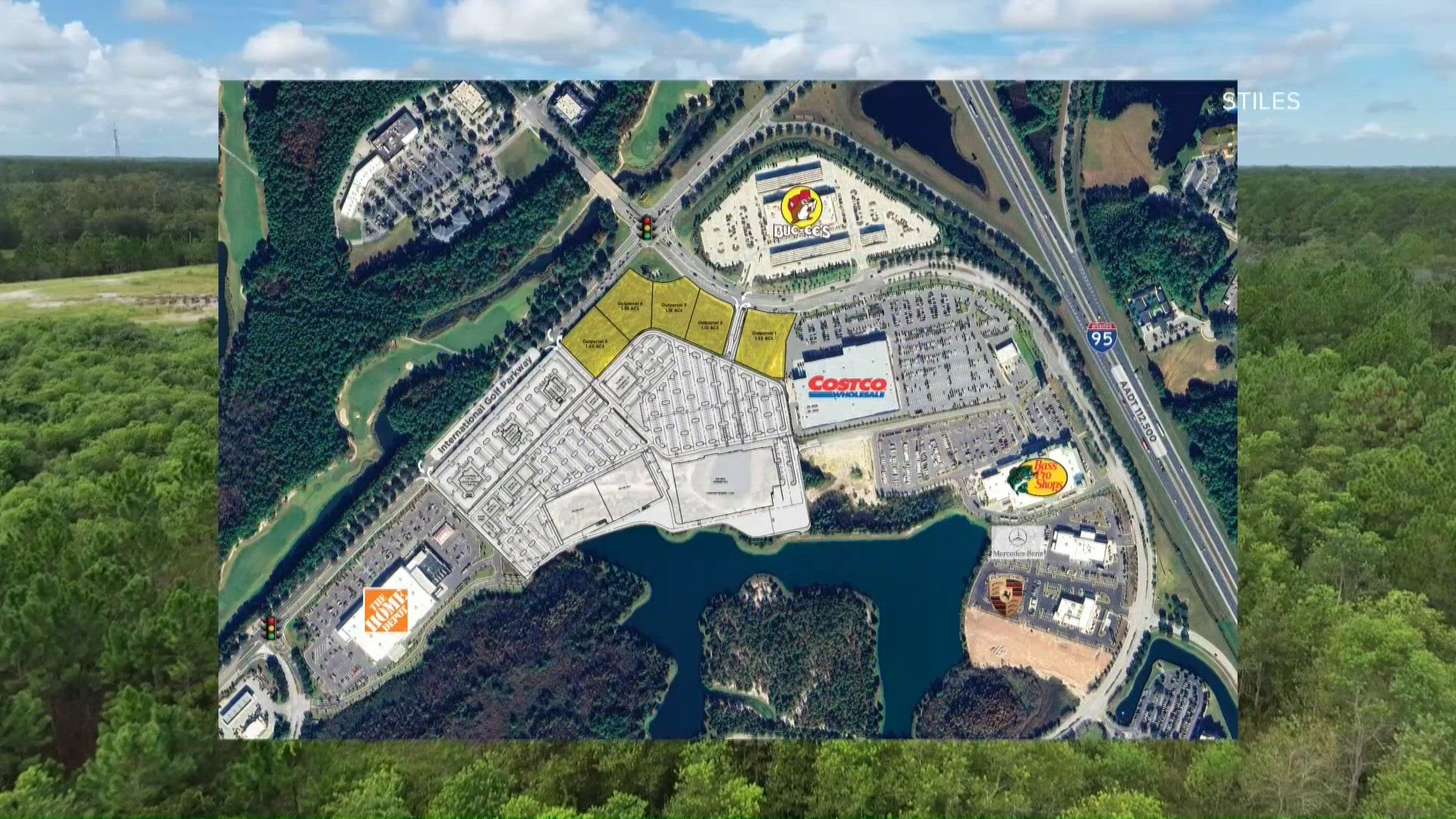 'Big box' store planned for World Commerce Center