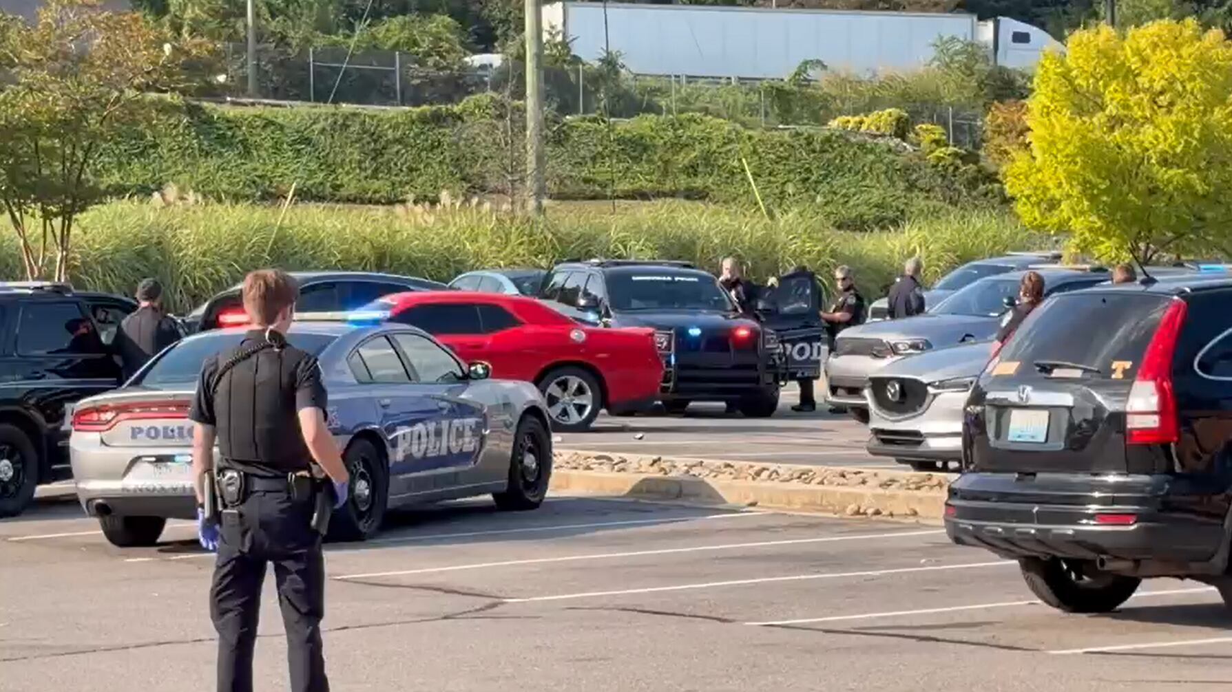 Woman taken into custody 'without issue' following barricade situation in West Knoxville parking lot, KPD says