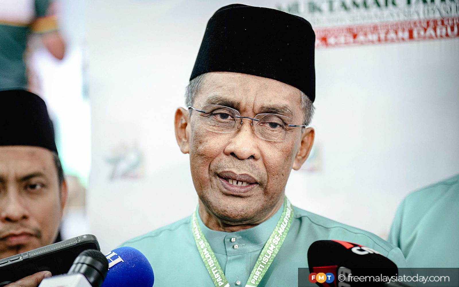 Takiyuddin ordered to retract 'munafik' remarks in Dewan Rakyat