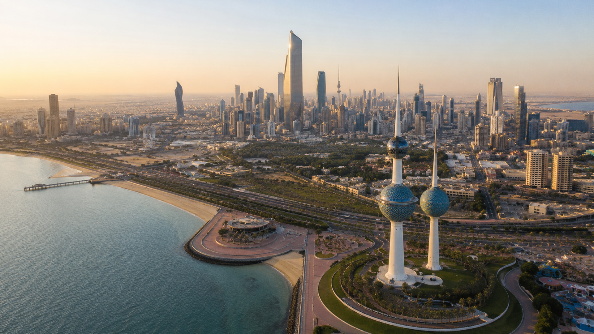 How Kuwait survives between two powerful neighbors