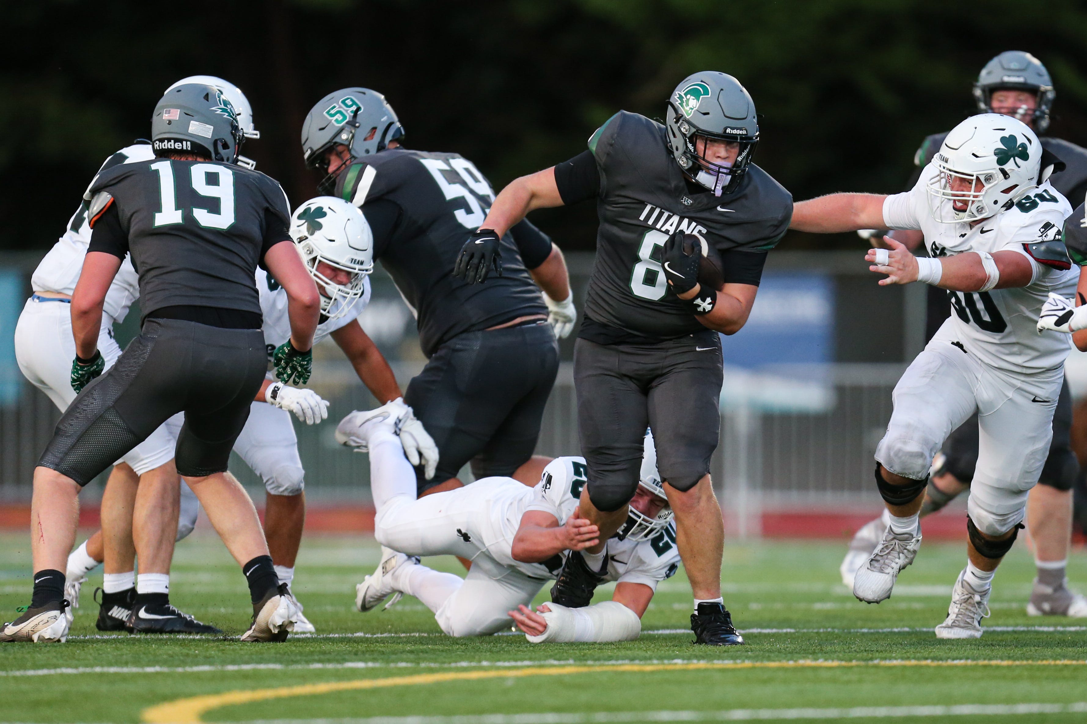 Sheldon defeats West Salem, plus more area high school football scores