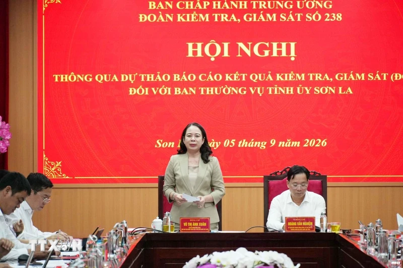 Phó Chủ tịch nước Võ Thị Ánh Xuân làm việc với Ban Thường vụ Tỉnh ủy Sơn La