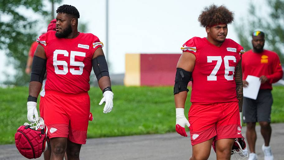 How does the Chiefs' offensive line stack up ahead of the 2026 season?