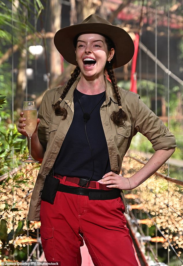 maura-higgins-confirms-she-is-the-new-co-host-of-us-i-m-a-celeb-as-she
