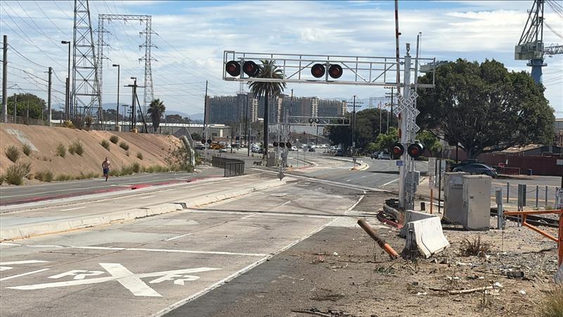 High-speed crash in Barrio Logan leaves one dead, two seriously injured