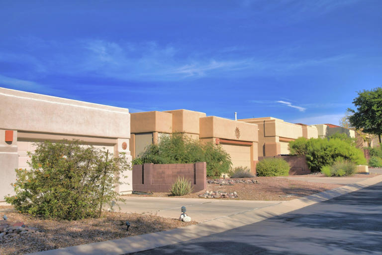 Tucson home prices drop further than the national average
