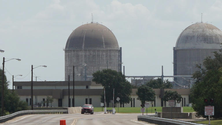 AEP, Amazon and X-energy are exploring 960 megawatts of small reactors at a retired Indiana coal plant