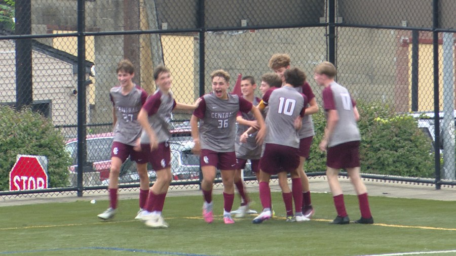 Wheeling Central's physical clash with Frankfort ends in 1-1 tie