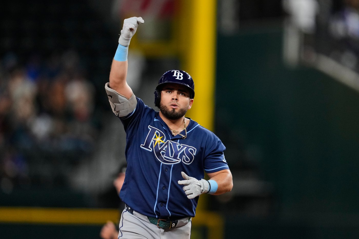 Aranda hits 3-run homer in the 10th to give Rays a 6-3 win over the Rangers