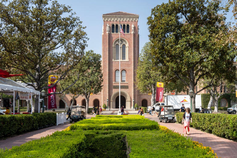 California’s free ride means illegal migrants get money for college ...