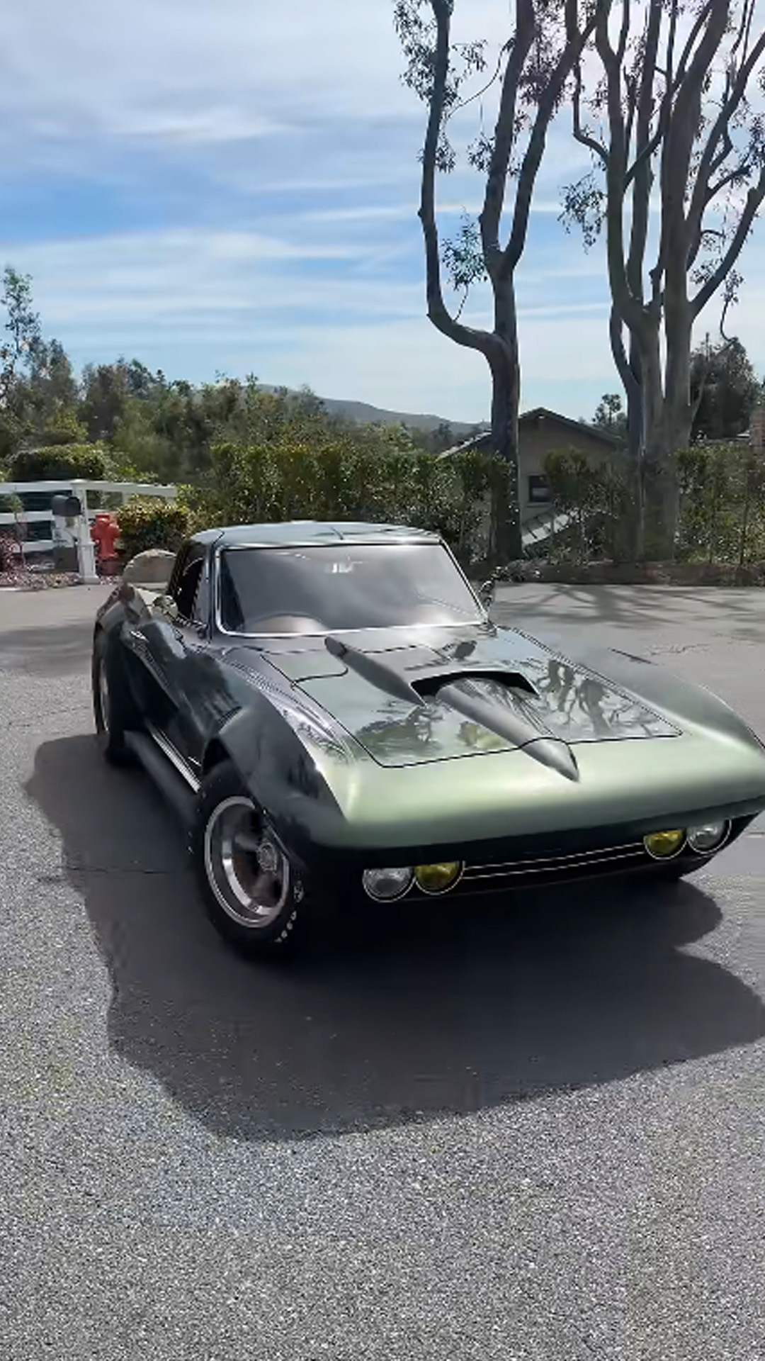 454ci big-block Corvette brings classic American muscle