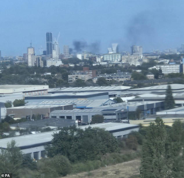 Fire near Paddington causes travel chaos: Heathrow Airport trains are ...