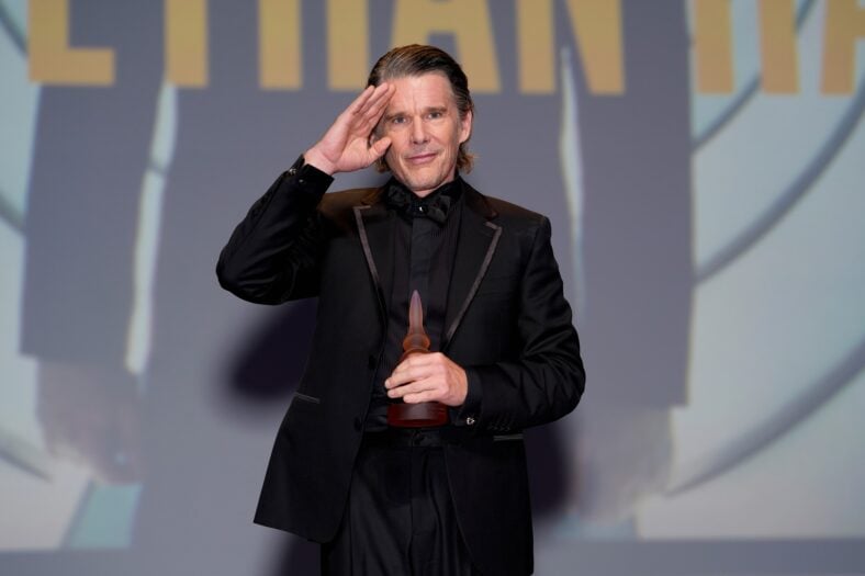 Ethan Hawke Makes Rare Red Carpet Appearance With Wife Ryan Daughter