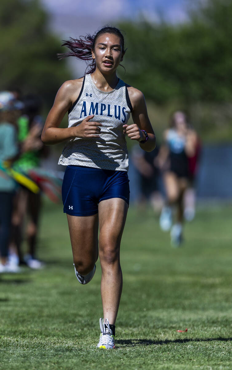 Prep cross country teams participate at Palo Verde Labor Day Classic — photos