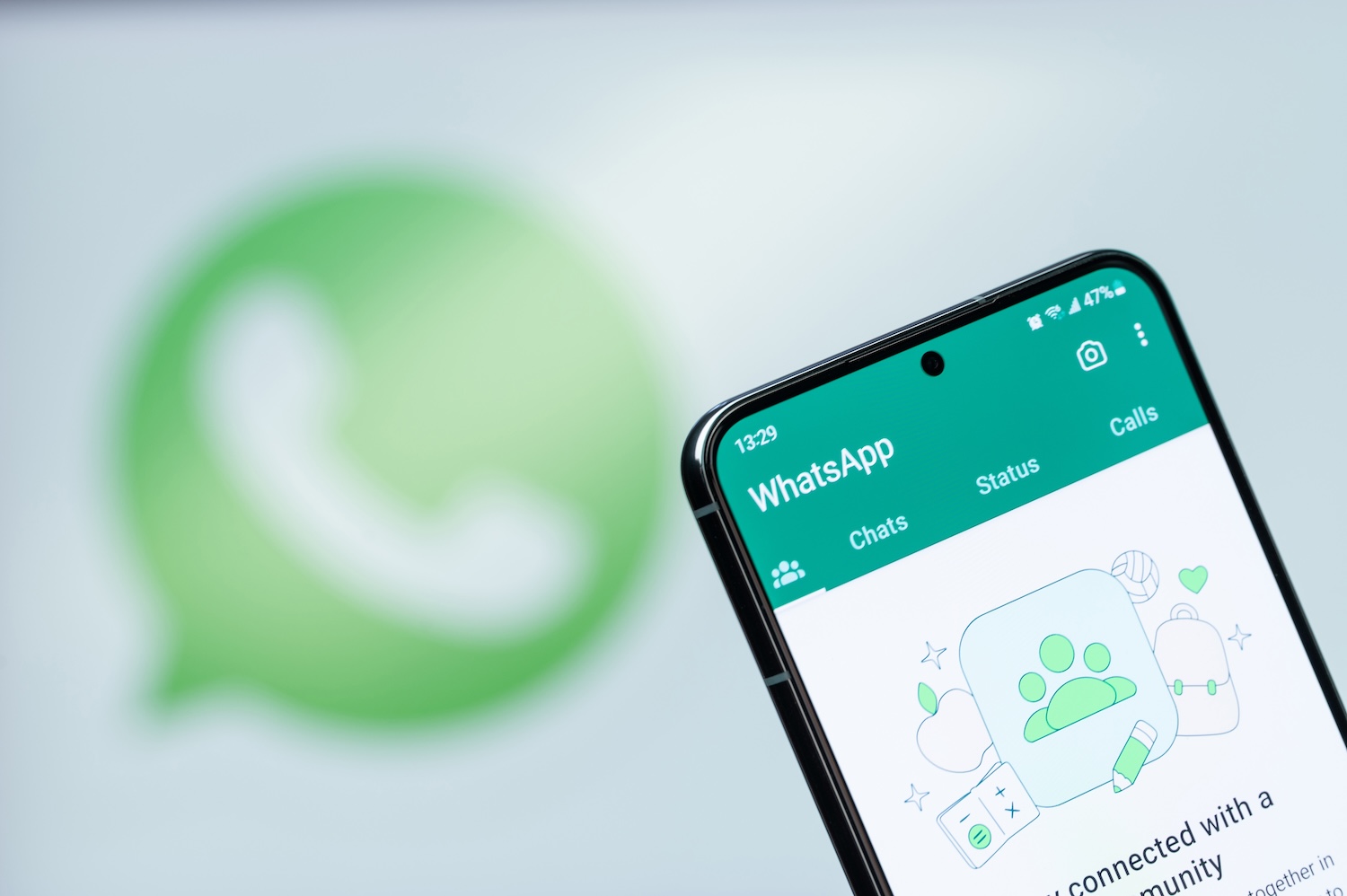 WhatsApp deixa de funcionar em vários telemóveis terça-feira: vê se o ...