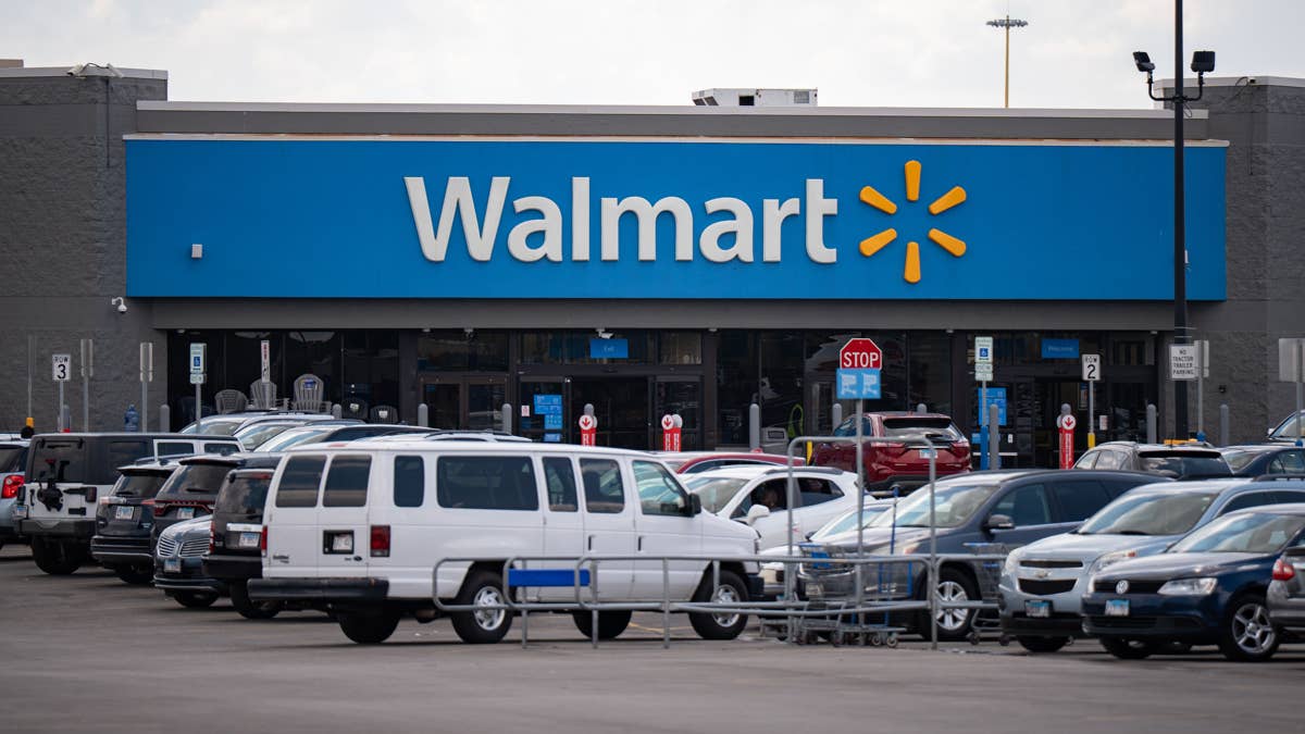 Walmart has a small space-friendly $190 cloud couch with handy side ...
