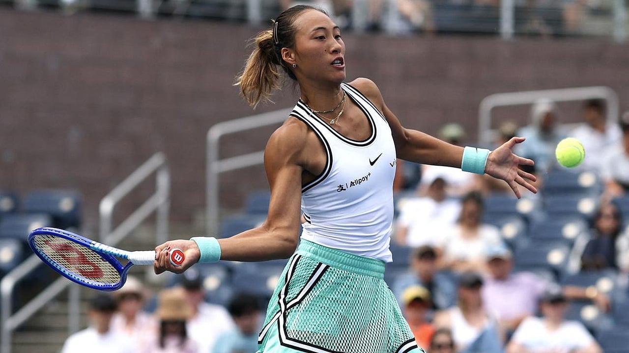 Zheng Qinwen stages US Open comeback as Naomi Osaka reaches fourth round
