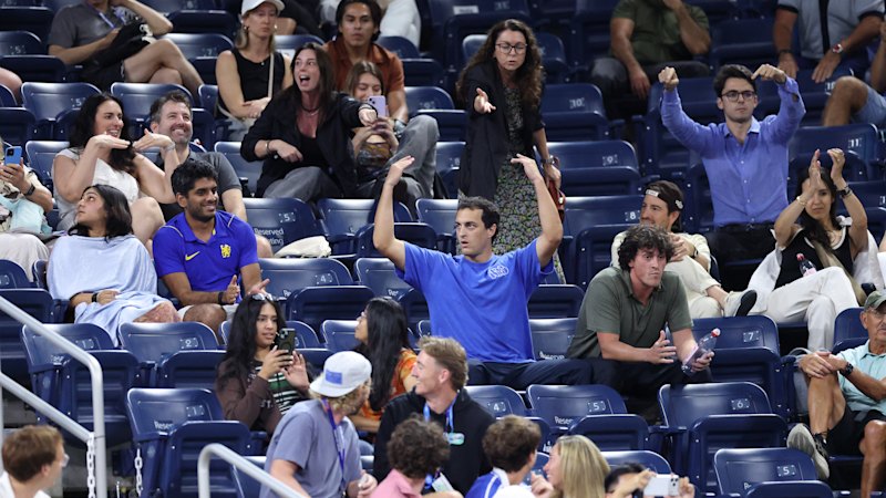‘Kick them out': Tensions rise as fan ejected from US Open