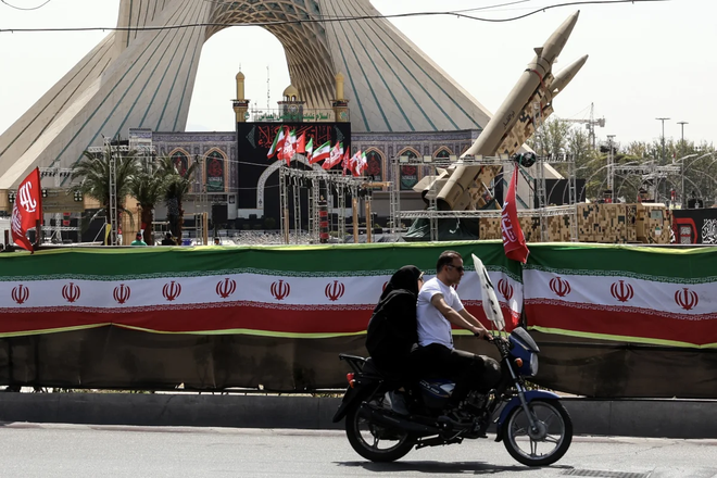 Chiến sự Mỹ - Iran: Chính trị nội bộ Iran giờ ra sao?