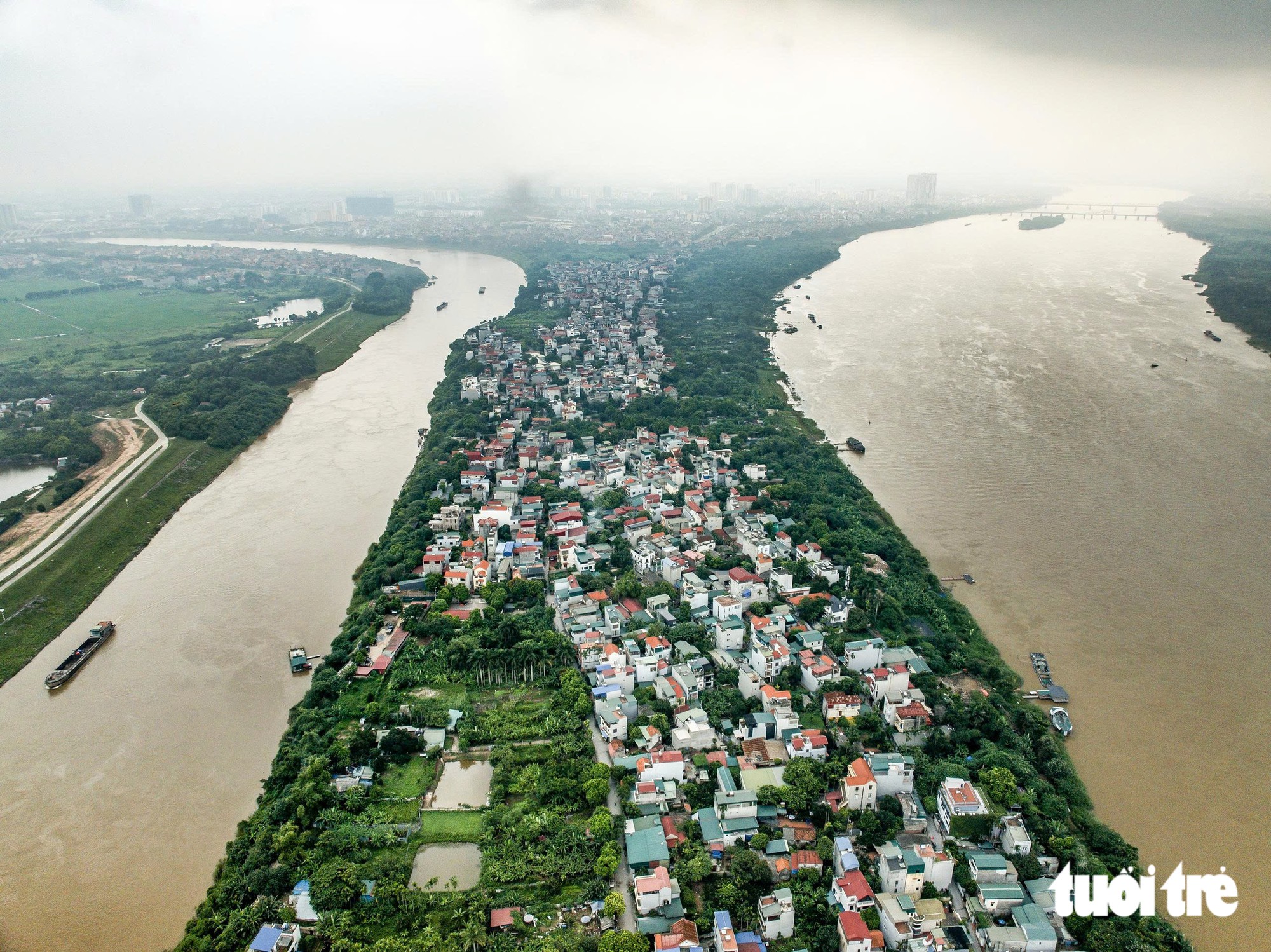 Điều chỉnh quy hoạch, làng nào ven sông Hồng phải di dời, làng nào giữ lại?