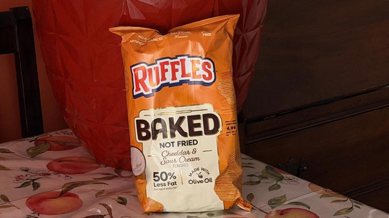 10 Ruffles chips flavors, ranked worst to best