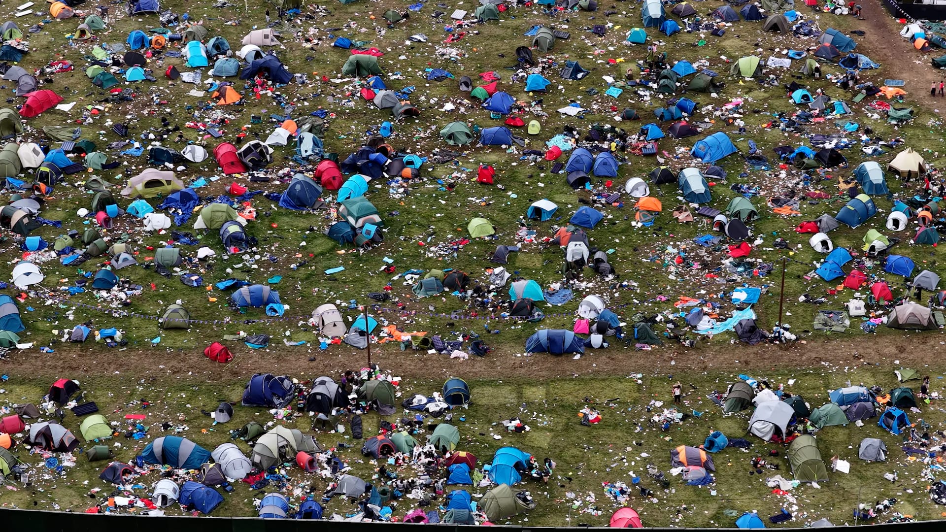 Drone footage reveals horrifying aftermath of Reading Festival 2026