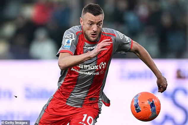 Jamie Vardy returns to England! Striker moves back from Italy as he ...