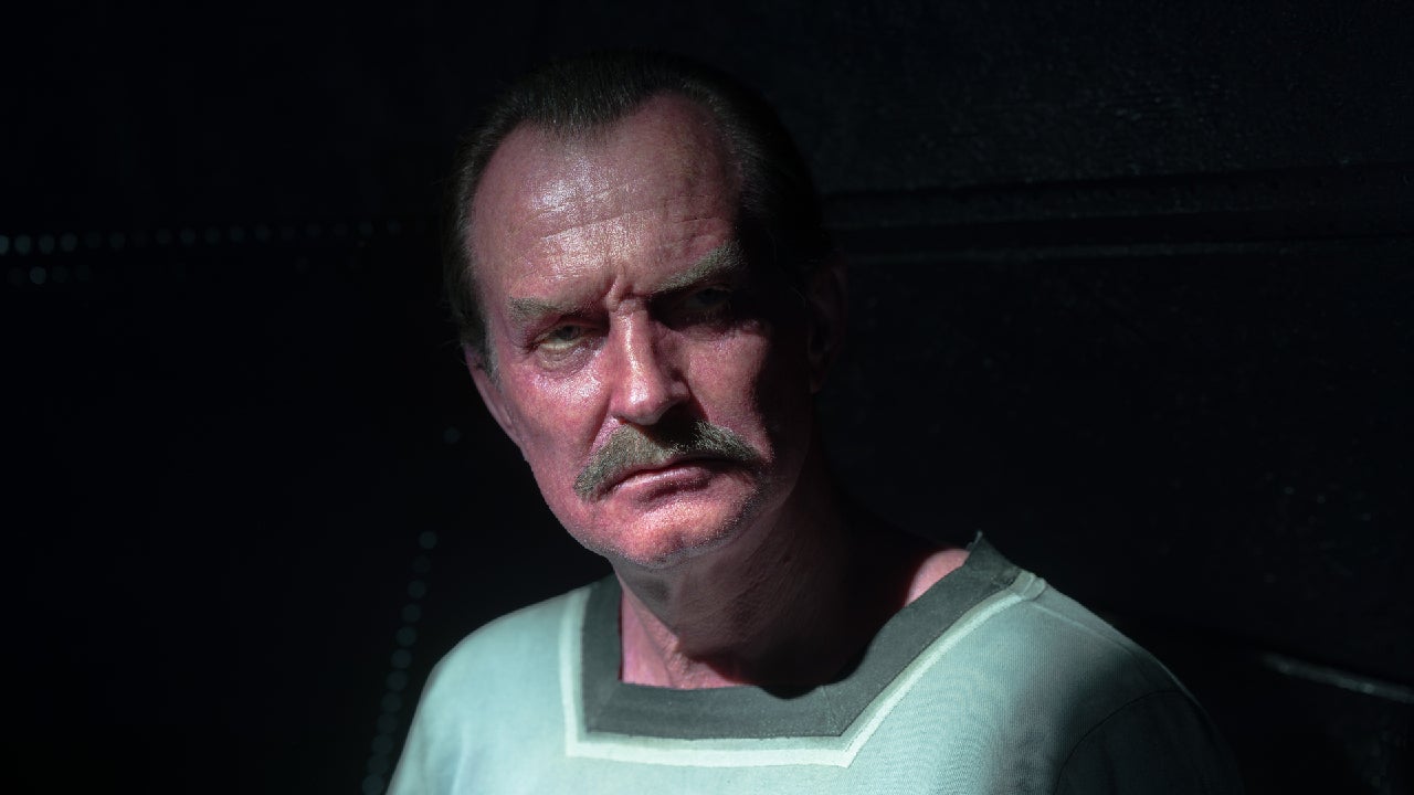'Lanterns' star Ulrich Thomsen wants more Sinestro: 'I'm ready to dig in'
